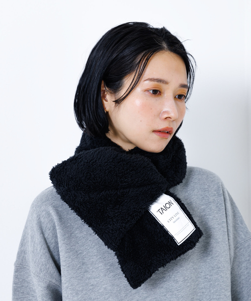 TAION（タイオン）の「【WEB限定】【TAION】シティリバーシブル ダウンボア マフラー（ストール/ショール・レディース・グレイッシュベージュ/ブラック/カーキ・フリー）」の18枚目の写真