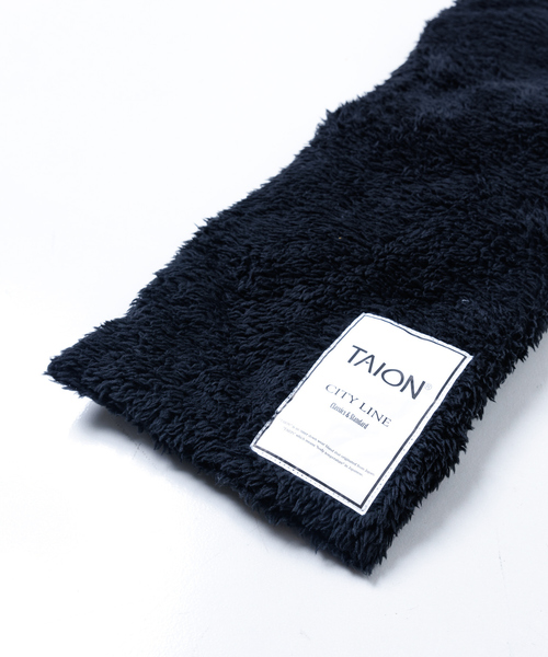 TAION（タイオン）の「【WEB限定】【TAION】シティリバーシブル ダウンボア マフラー（ストール/ショール・レディース・グレイッシュベージュ/ブラック/カーキ・フリー）」の22枚目の写真