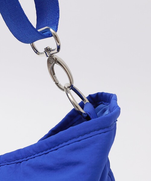 SHIPS（シップス）の「【WEB限定】SHIPS: 中綿 トート ショルダー バッグ（ショルダーバッグ・メンズ・ブルー/ブラック/グリーン・ONE SIZE）」の11枚目の写真