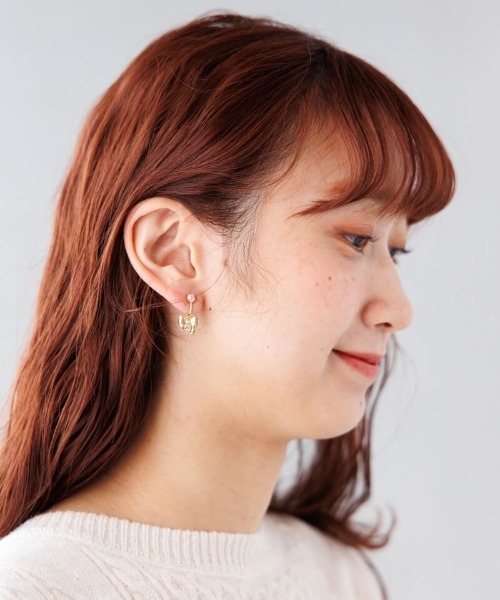 flower（フラワー）の「リボンブランコイヤリング（イヤリング・レディース・ゴールド・FREE）」の7枚目の写真