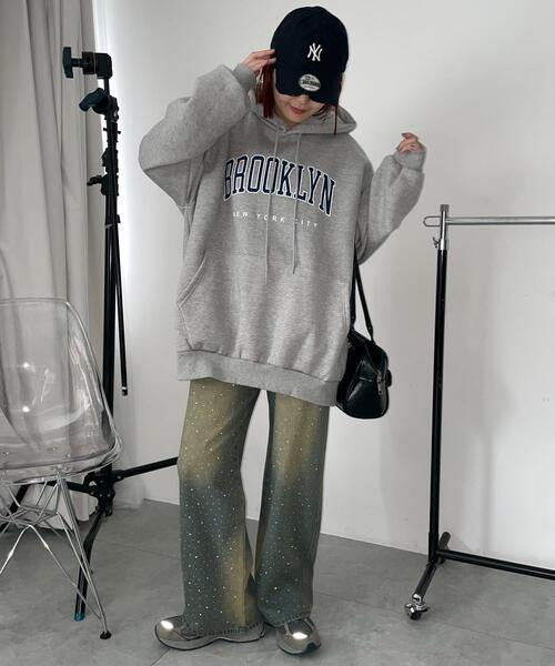 WEGO（ウィゴー）の「WEGO/BROOKLYNロゴビッグパーカー（パーカー・レディース・オートミール/ワイン/グレー・FREE）」の11枚目の写真