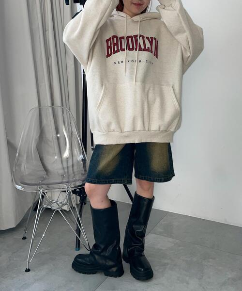 WEGO（ウィゴー）の「WEGO/BROOKLYNロゴビッグパーカー（パーカー・レディース・オートミール/ワイン/グレー・FREE）」の18枚目の写真