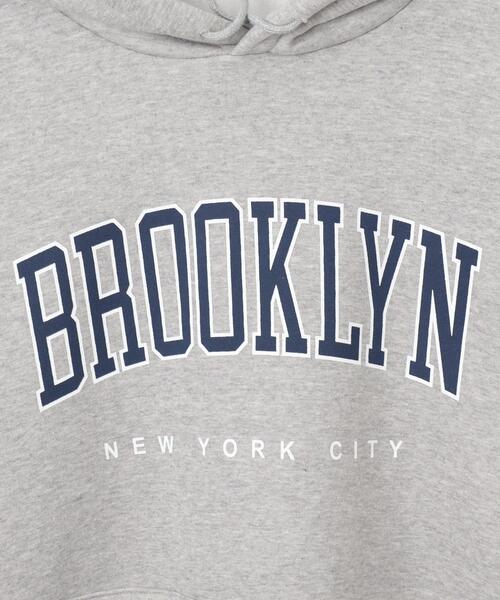 WEGO（ウィゴー）の「WEGO/BROOKLYNロゴビッグパーカー（パーカー・レディース・オートミール/ワイン/グレー・FREE）」の5枚目の写真