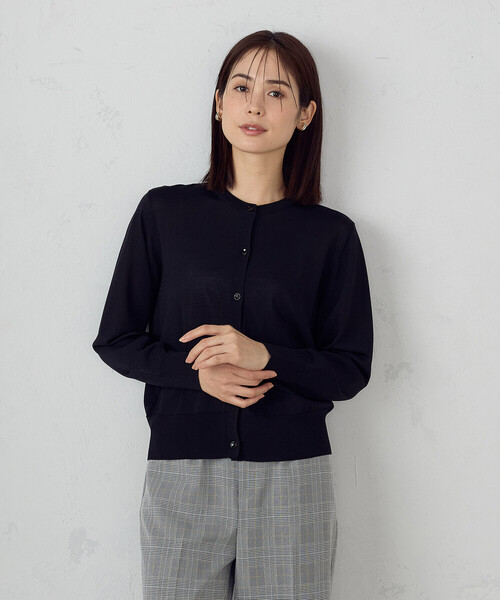 COMME CA ISM（コムサイズム）の「【ウォッシャブル】UVカット ベーシック クルーネックカーディガン（カーディガン/ボレロ・レディース・ネイビー/ミント/ライトグレー/ブラック・MEDIUM/LARGE）」の8枚目の写真