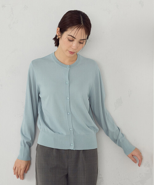 COMME CA ISM（コムサイズム）の「【ウォッシャブル】UVカット ベーシック クルーネックカーディガン（カーディガン/ボレロ・レディース・ネイビー/ミント/ライトグレー/ブラック・MEDIUM/LARGE）」の12枚目の写真