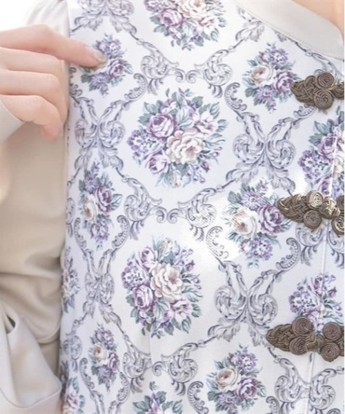 axes femme（アクシーズファム）の「チャイナ釦薔薇柄切替ワンピース（ワンピース・レディース・ブラック/ベージュ/レッド・FREE）」の21枚目の写真