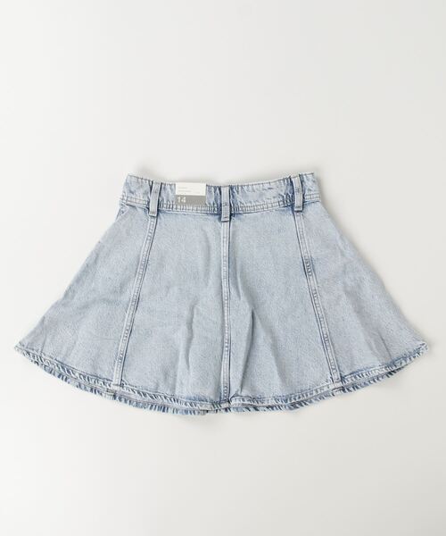GAP(ギャップ)の「ウルトラソフト デニム サークルスカート (キッズ)(デニムスカート・キッズ・ライトインディゴブルー・130cm/150cm/120cm/155cm/160cm/140cm)」の2枚目の写真