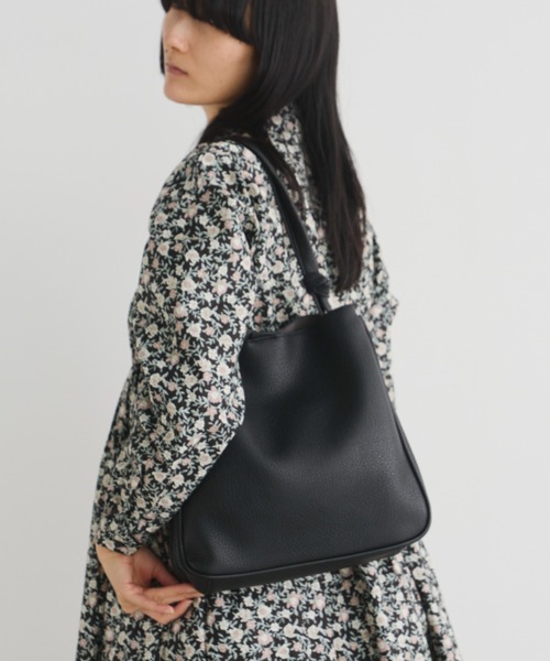 極美品✨A DAY IN THE LIFE レザーライク トートバッグ ブラック レザーライク 2WAY ミニトートバッグ ＜A DAY IN THE LIFE＞