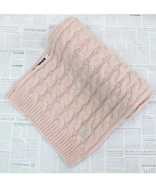 TOMMY HILFIGER（トミーヒルフィガー）の「マフラー ビーニー セット Tommy Hilfiger Women's Timeless Scarf Beanie Gp（マフラー・レディース・ピンク・OS）」の8枚目の写真
