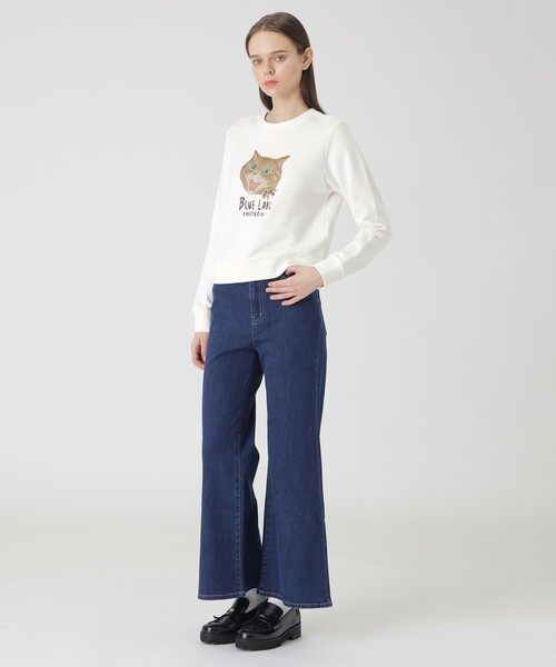 BLUE LABEL CRESTBRIDGE(ブルーレーベルクレストブリッジ)の「ストレッチデニムフレアパンツ(デニムパンツ・レディース・ブルー系その他4/ブルー・34/36/40/38)」の15枚目の写真
