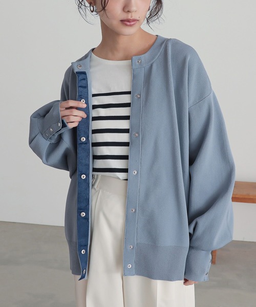 n'OrLABEL(ノアールレーベル)の「『ボリュームスリーブ配色カーディガン』(カーディガン/ボレロ・レディース・ブルー/ネイビー/アイボリー・FREE)」の12枚目の写真