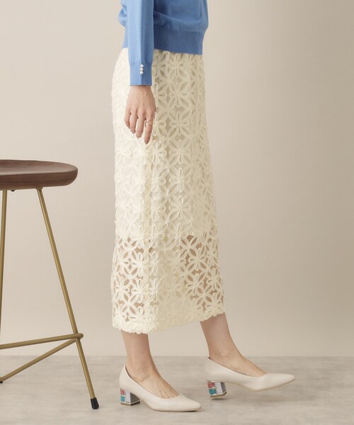 ITS'DEMO（イッツデモ）の「【手洗い可／ウエスト総ゴム】花チュールタイトスカート（スカート・レディース・ブラック/オフホワイト・00）」の3枚目の写真