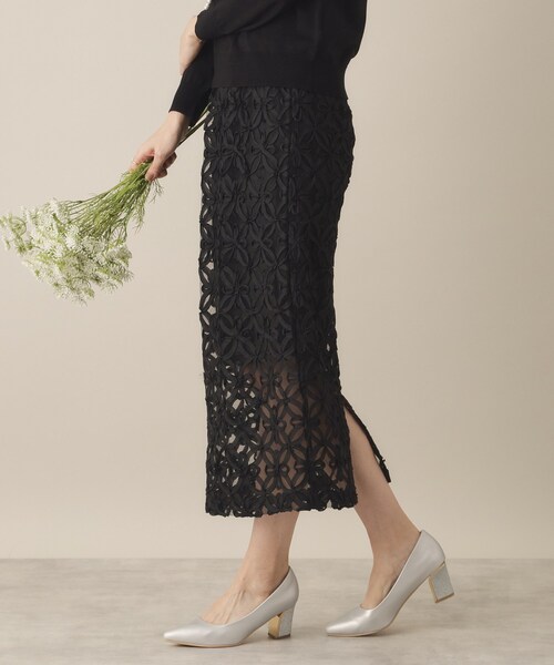 ITS'DEMO（イッツデモ）の「【手洗い可／ウエスト総ゴム】花チュールタイトスカート（スカート・レディース・ブラック/オフホワイト・00）」の7枚目の写真