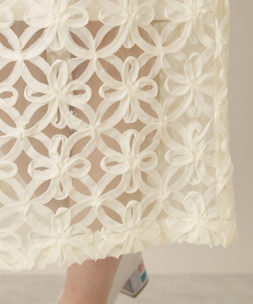 ITS'DEMO（イッツデモ）の「【手洗い可／ウエスト総ゴム】花チュールタイトスカート（スカート・レディース・ブラック/オフホワイト・00）」の16枚目の写真