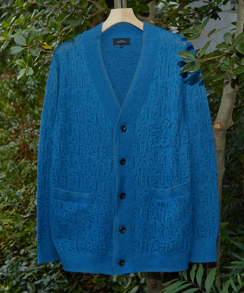 ABAHOUSE(アバハウス)の「【スカシ柄】インディゴヤーン接結カーディガン(カーディガン/ボレロ・メンズ・オフホワイト/インディゴブルー・46/48)」の8枚目の写真