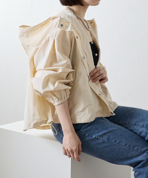 ap retro(アプレトロ)の「ボリュームスリーブマウンテンパーカー / ナイロンジャケット(マウンテンパーカー・レディース・ホワイト/ブルー/アイボリー/ベージュ/ブラック・FREE)」の17枚目の写真