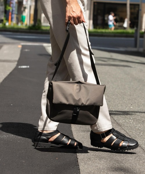 RODE SKO（ロデスコ）の「撥水フィドロックミニショルダーバッグ（ショルダーバッグ・メンズ・ブラック/カーキ・ONE）」の21枚目の写真