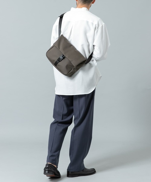 RODE SKO（ロデスコ）の「撥水フィドロックミニショルダーバッグ（ショルダーバッグ・メンズ・ブラック/カーキ・ONE）」の16枚目の写真