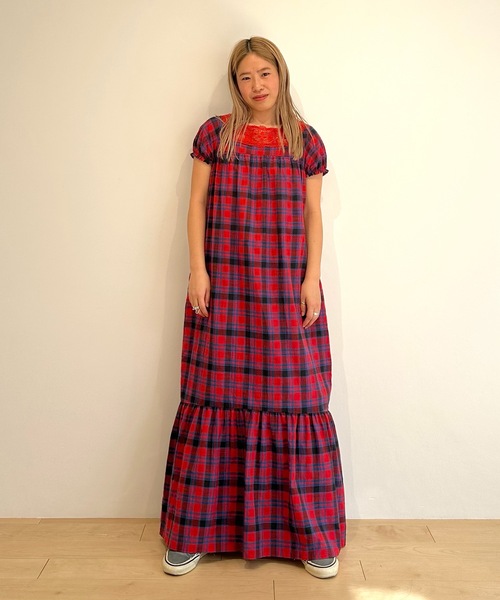 HOLIDAY（ホリデイ）の「KUMA LACE CHECK PUFF LONG DRESS クマレース