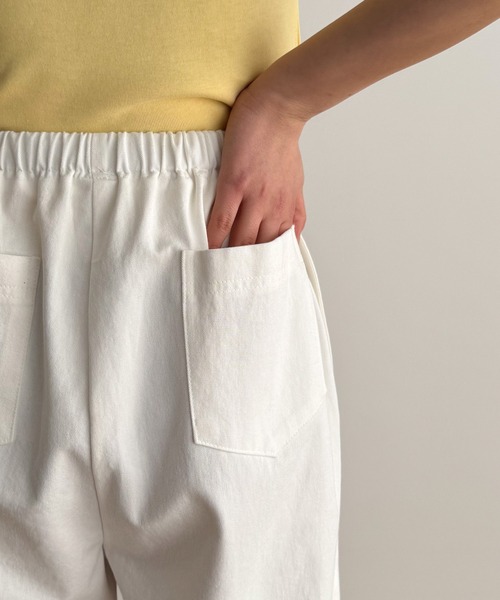 CANAL JEAN（キャナルジーン）の「COIN　コットンイージーパンツ（その他パンツ・レディース・ブラック/ホワイト/ネイビー・ONE SIZE）」の19枚目の写真