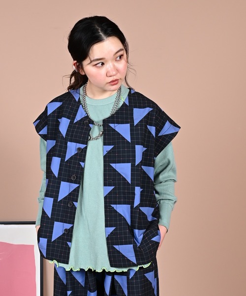 MARKEY'S(マーキーズ)の「オーバートップス/おとな【セットアップ可能】(ベスト・レディース・ブラック/グレー/ブラウン・160cm)」の1枚目の写真