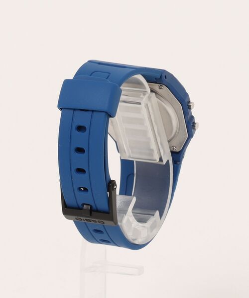 CASIO(カシオ)の「CASIO カシオ/ 腕時計 スタンダード デジタル クォーツ スポーツウォッチ 日常生活用防水 // Fシリーズ(デジタル腕時計・レディース・ホワイト/ブラック/ブルー/グレー・FREE)」の5枚目の写真