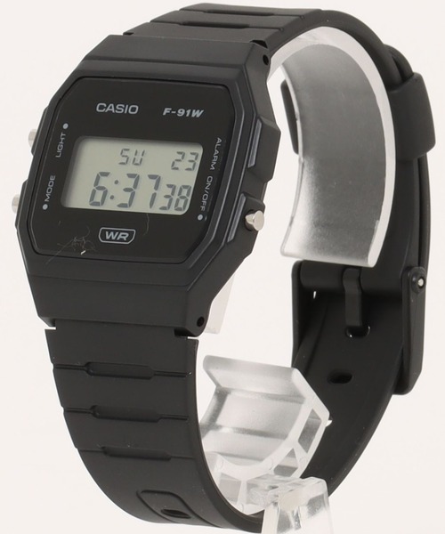 CASIO(カシオ)の「CASIO カシオ/ 腕時計 スタンダード デジタル クォーツ スポーツウォッチ 日常生活用防水 // Fシリーズ(デジタル腕時計・レディース・ホワイト/ブラック/ブルー/グレー・FREE)」の3枚目の写真