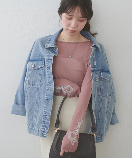 natural couture(ナチュラルクチュール)の「ネットチュール配色柄刺繍プルオーバー(Tシャツ/カットソー・レディース・チャコールグレー/アイボリー/ピンク・FREE)」の1枚目の写真