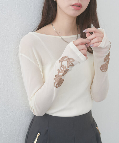 natural couture(ナチュラルクチュール)の「ネットチュール配色柄刺繍プルオーバー(Tシャツ/カットソー・レディース・チャコールグレー/アイボリー/ピンク・FREE)」の12枚目の写真