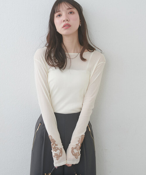 natural couture(ナチュラルクチュール)の「ネットチュール配色柄刺繍プルオーバー(Tシャツ/カットソー・レディース・チャコールグレー/アイボリー/ピンク・FREE)」の14枚目の写真