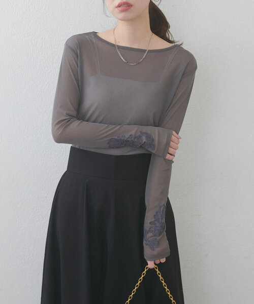 natural couture(ナチュラルクチュール)の「ネットチュール配色柄刺繍プルオーバー(Tシャツ/カットソー・レディース・チャコールグレー/アイボリー/ピンク・FREE)」の19枚目の写真