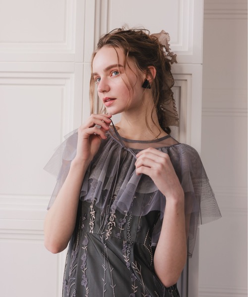 Dorry Doll(ドリードール)の「マルチケープIラインドレス(ドレス・レディース・チャコール/ブラウン/イエロー/ベージュ・MEDIUM)」の9枚目の写真