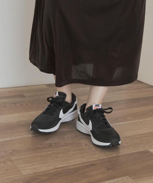 NIKE（ナイキ）の「NIKE　ワッフル デビュー（スニーカー・レディース・ライトブルー/ブラック・23.5/24/24.5/25）」の6枚目の写真