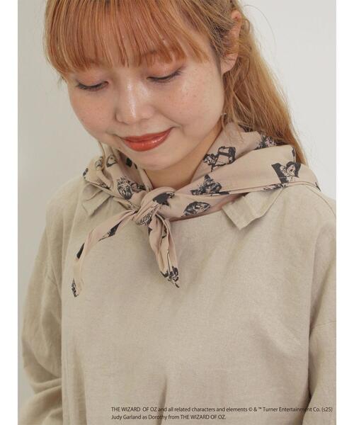 Samansa Mos2（サマンサ モスモス）の「【オズの魔法使】総柄スカーフ（ストール/ショール・レディース・ブルー/モカ・F）」の5枚目の写真