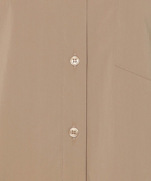 Elura（エルーラ）の「ハリ感ストレッチシャツ/323311（シャツ/ブラウス・レディース・ホワイト/ベージュ・FREE）」の3枚目の写真