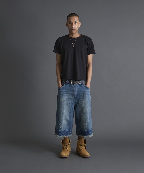 ANDER HUNK（アンダーハンク）の「Overdyed Studed Baggy Jorts / オーバーダイスタッズバギージョーツ（デニムパンツ・メンズ・ブラック/インディゴブルー・SMALL/MEDIUM/LARGE）」の7枚目の写真