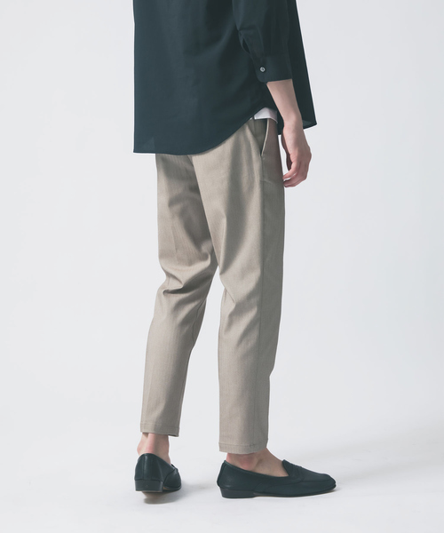 ABAHOUSE GRAY（アバハウスグレイ）の「【ハイパーストレッチ】ヘリンボーン イージー スラックス パンツ（スラックス・メンズ・ブラック/チャコールグレー/ベージュ/ネイビー・44/46/48/50）」の3枚目の写真