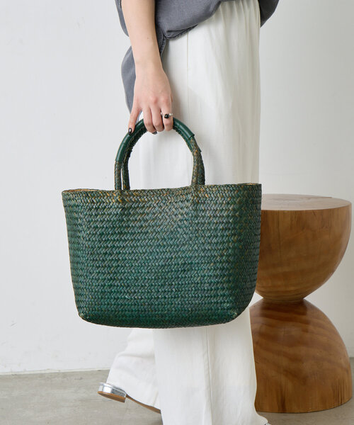 Jena espace merveilleux（ジェナ　エスパスメルヴェイユ）の「シーグラスバッグ（トートバッグ・レディース・ブラック/グリーン・FREE）」の2枚目の写真