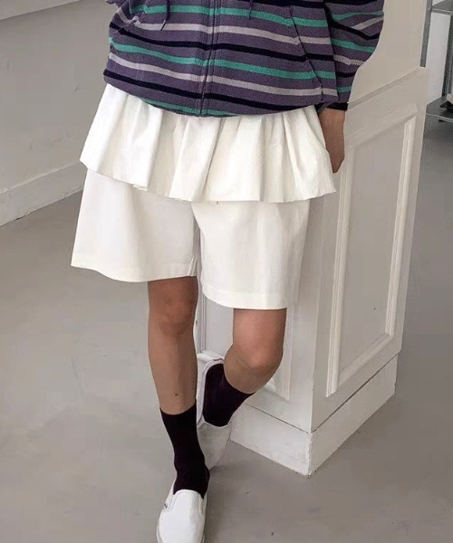 Vipoa(ヴィポア)の「フェイクツーピースハーフパンツ(その他パンツ・レディース・カーキ/ブラック/ホワイト・FREE)」の7枚目の写真