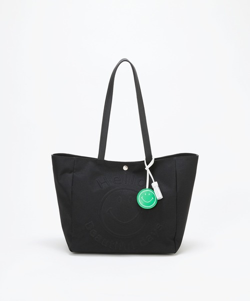 Breath TOPKAPI（ブレストプカピ）の「【Breath TOPKAPI】SMILE COLLETION エンボス スマイル ビッグ トートバッグ /スマイルチャーム付き（トートバッグ・レディース・ブラック/ベージュ・FREE）」の20枚目の写真