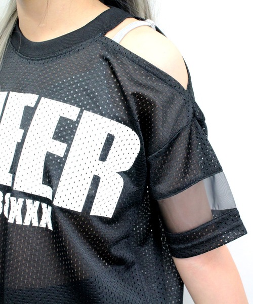 CHEER(チアー)の「袖チュール切り替え肩あきメッシュトップス(Tシャツ/カットソー・レディース・ホワイト/ブラック・M/S)」の5枚目の写真