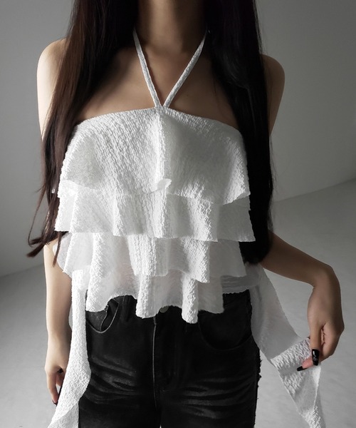 me+em select(ミームセレクト)の「【 2color 】クロスストラップフリルビスチェベアトップス / cross strap frill bustier bare tops(その他トップス・レディース・ブラック/ホワイト・FREE)」の7枚目の写真