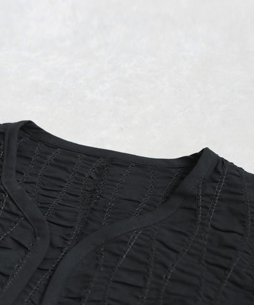 antiqua（アンティカ）の「モードギャザージャケット（ノーカラージャケット・レディース・ブラック・ONESIZE）」の8枚目の写真
