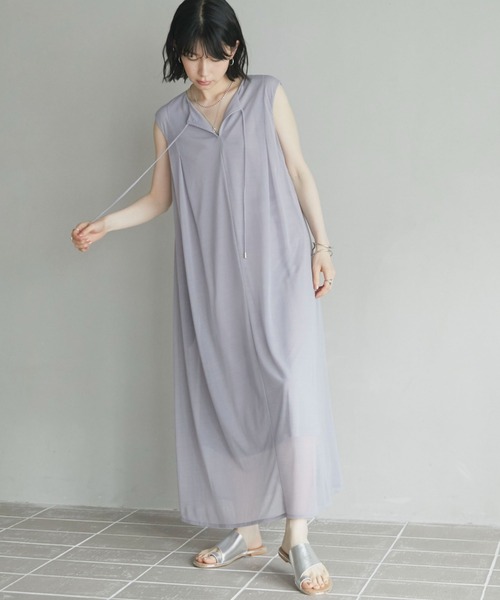 Doux archives（ドゥアルシーヴ）の「2WAYエスパンディロングワンピース（ワンピース・レディース・ネイビー/グレー/カーキ・38）」の2枚目の写真
