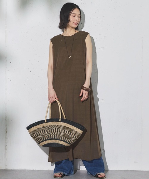 Doux archives（ドゥアルシーヴ）の「2WAYエスパンディロングワンピース（ワンピース・レディース・ネイビー/グレー/カーキ・38）」の17枚目の写真