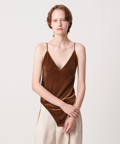 新品タグ付き イウエンマトフ 2024キャミソールベスト ブラウン フリーサイズ 新品タグ付き イウエンマトフ 2024キャミソールベスト ブラウン