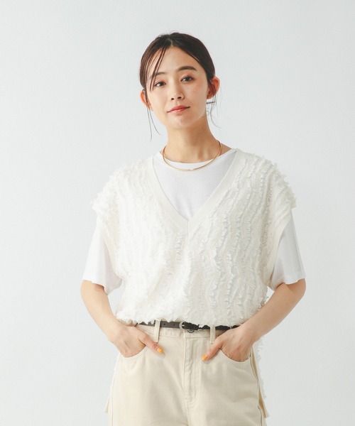 GLOBAL WORK（グローバルワーク）の「シアーフリンジベスト＊半袖T/492462（Tシャツ/カットソー・レディース・ライトグレー/ブラック/オフホワイト・MEDIUM/LARGE）」の6枚目の写真