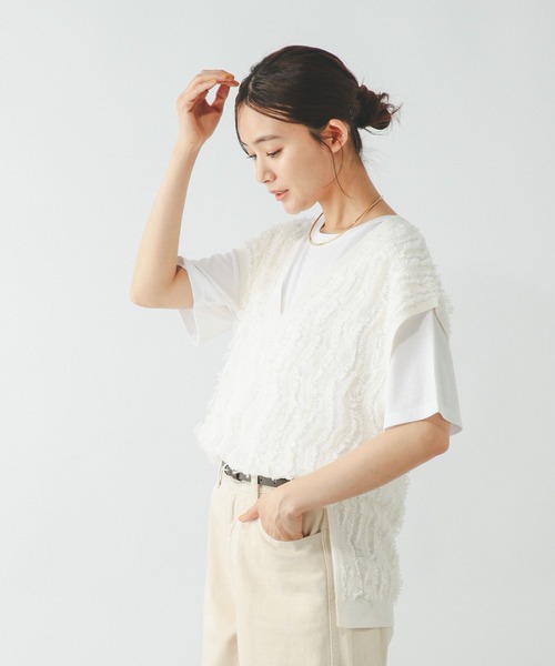 GLOBAL WORK（グローバルワーク）の「シアーフリンジベスト＊半袖T/492462（Tシャツ/カットソー・レディース・ライトグレー/ブラック/オフホワイト・MEDIUM/LARGE）」の7枚目の写真