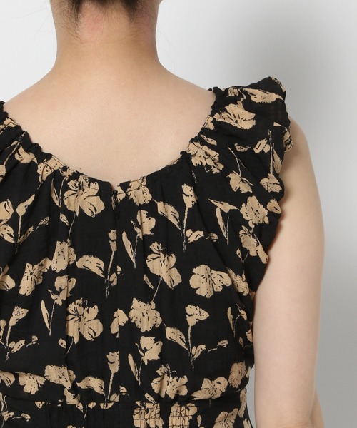 mysty woman（ミスティウーマン）の「デザインエンパイアワンピース　574371（ワンピース・レディース・オフホワイト/ブラック・FREE）」の15枚目の写真