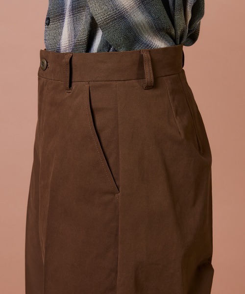 DOUBLE STANDARD CLOTHING(ダブルスタンダードクロージング)の「ツイルコットンストレッチパンツ(その他パンツ・レディース・ダークグリーン/ブラウン・38/36)」の10枚目の写真